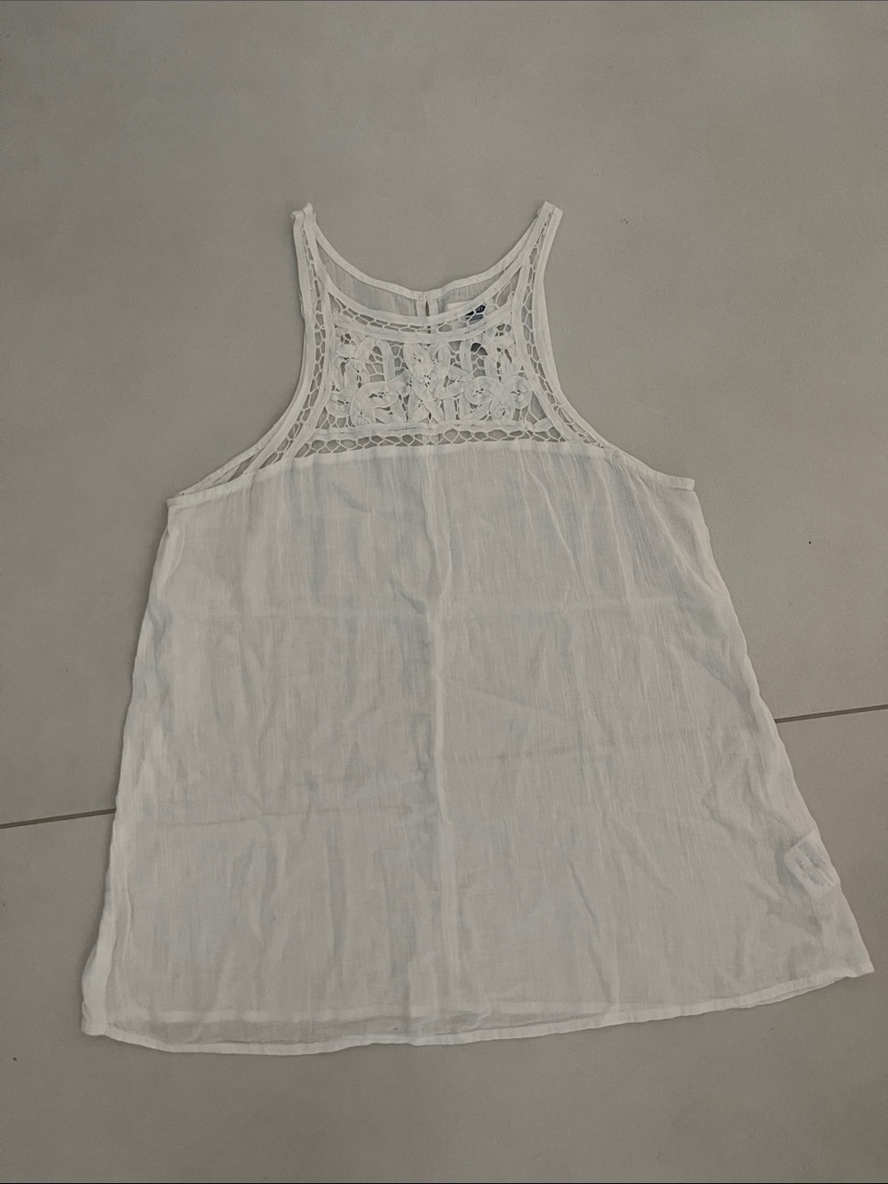 Old Navy White Crochet Yoke Camisole Tank